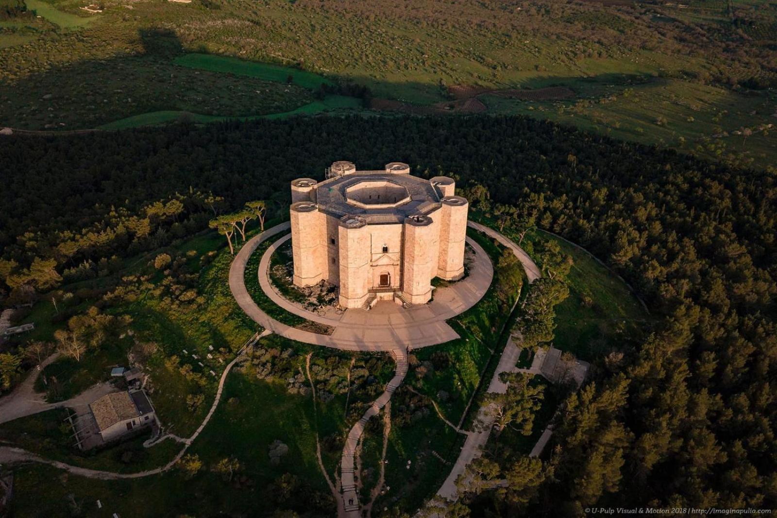 Cd Romanello Barletta Exterior photo
